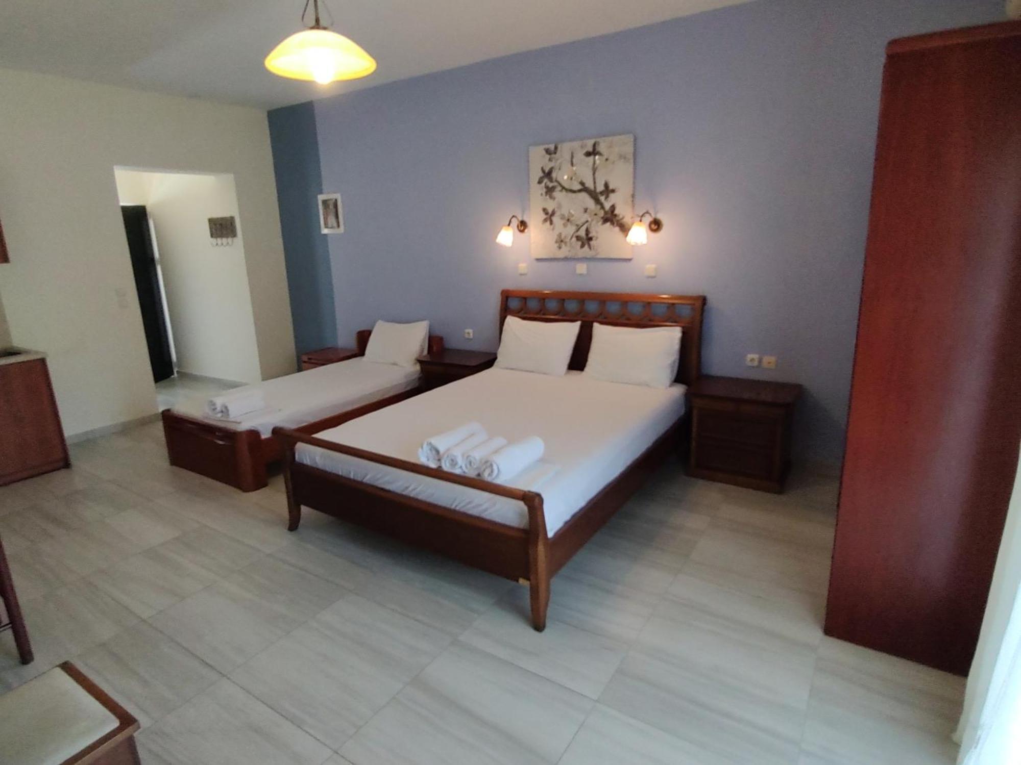 Aparthotel Dimas V House Parga Esterno foto