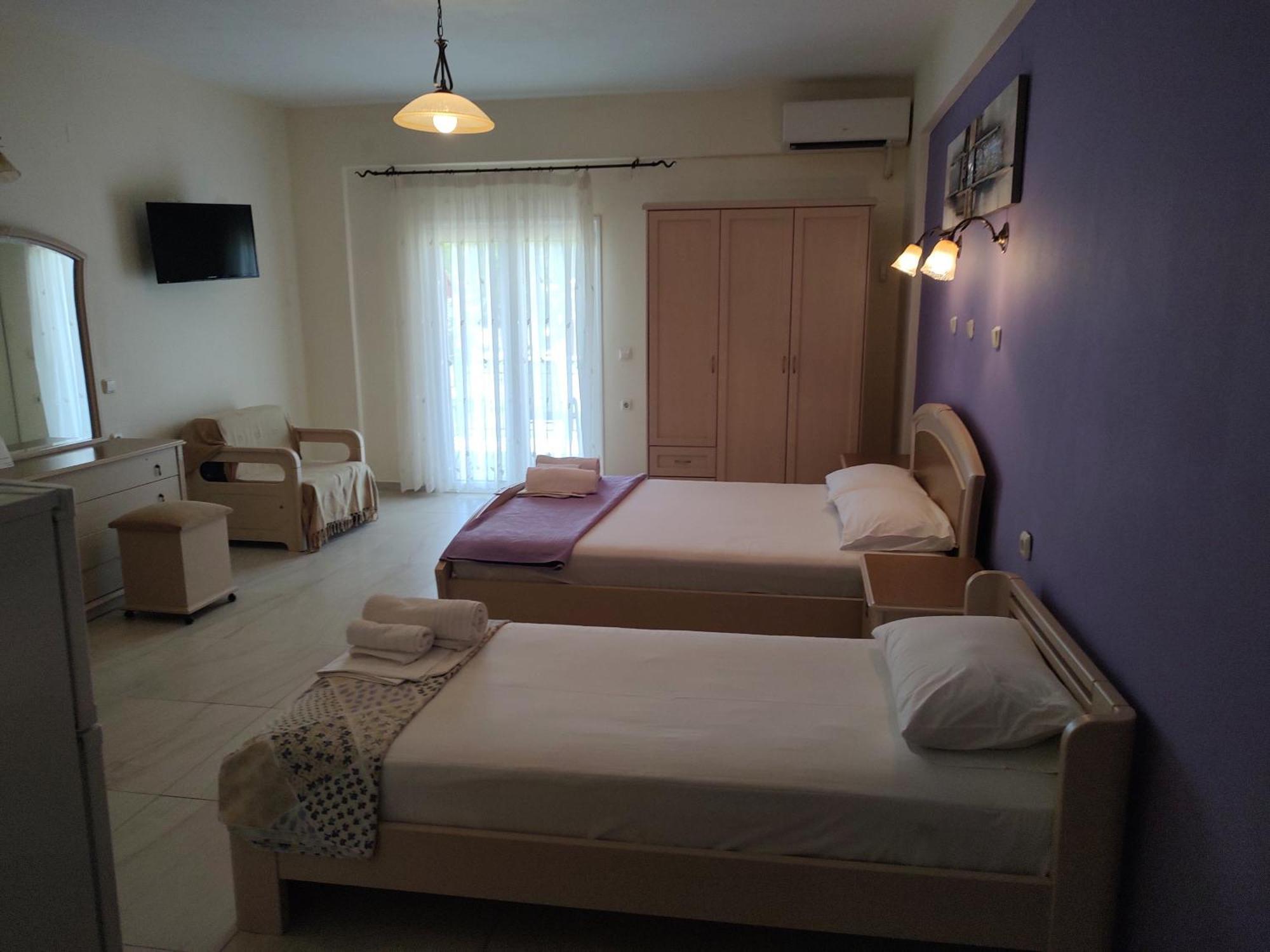 Aparthotel Dimas V House Parga Esterno foto